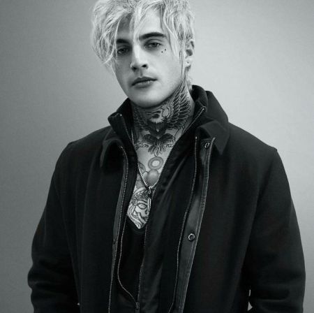 The lead vocalist of Highly Suspect, Johnny Stevens's net worth is an estimated $4 million.